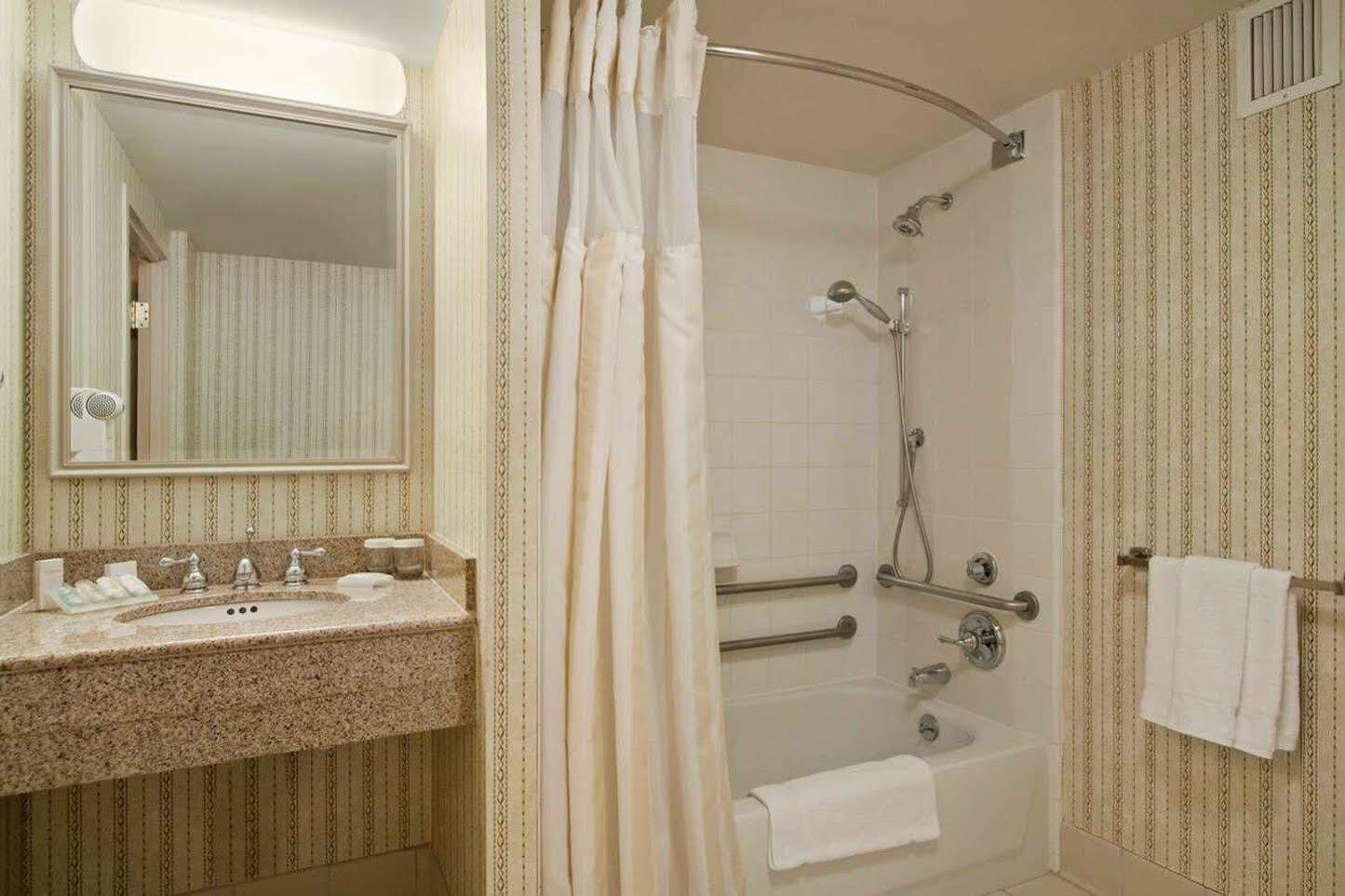 Hilton Garden Inn Bridgewater Kültér fotó